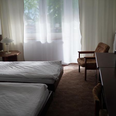 Hotel Юрата Екстериор снимка