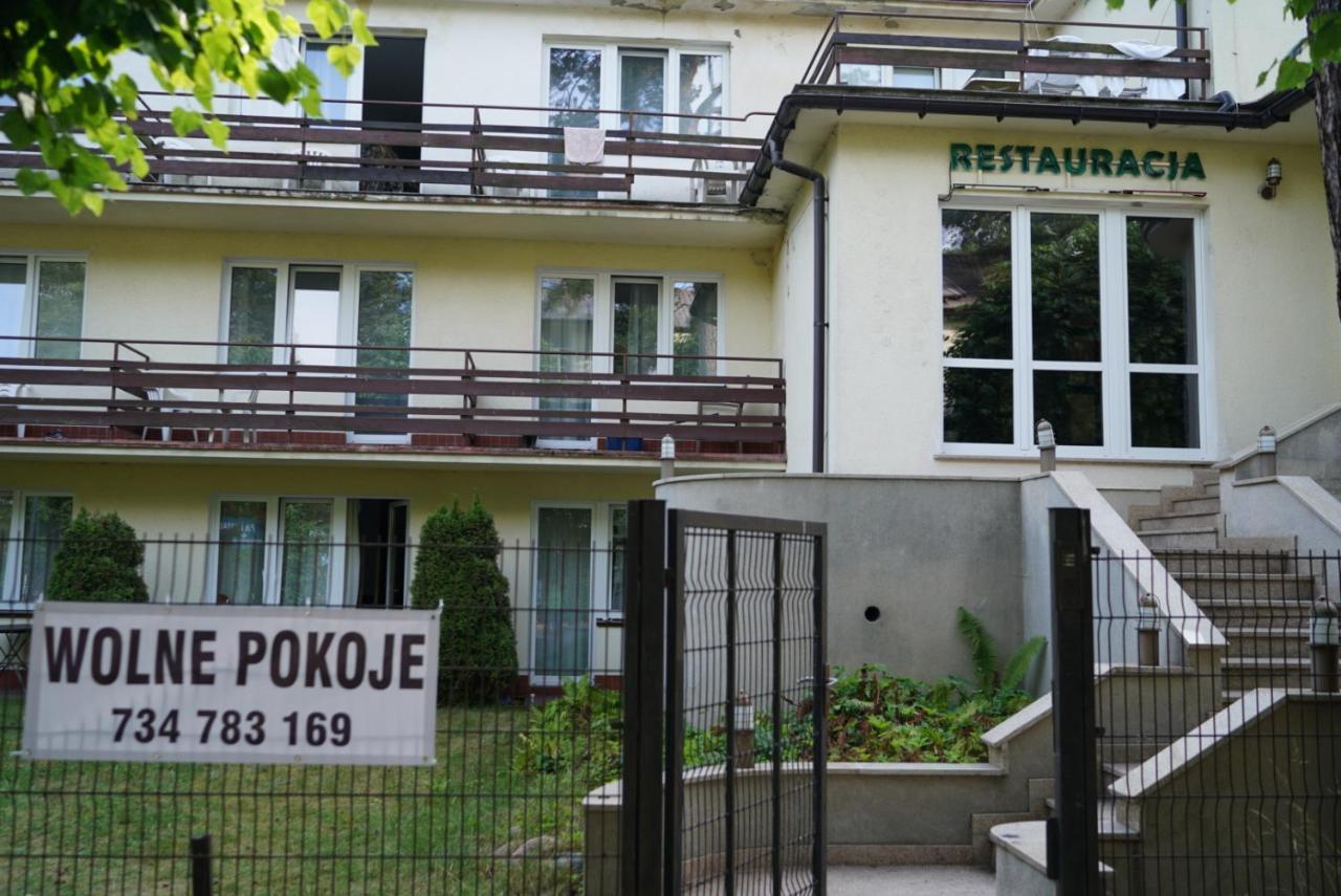 Hotel Юрата Екстериор снимка